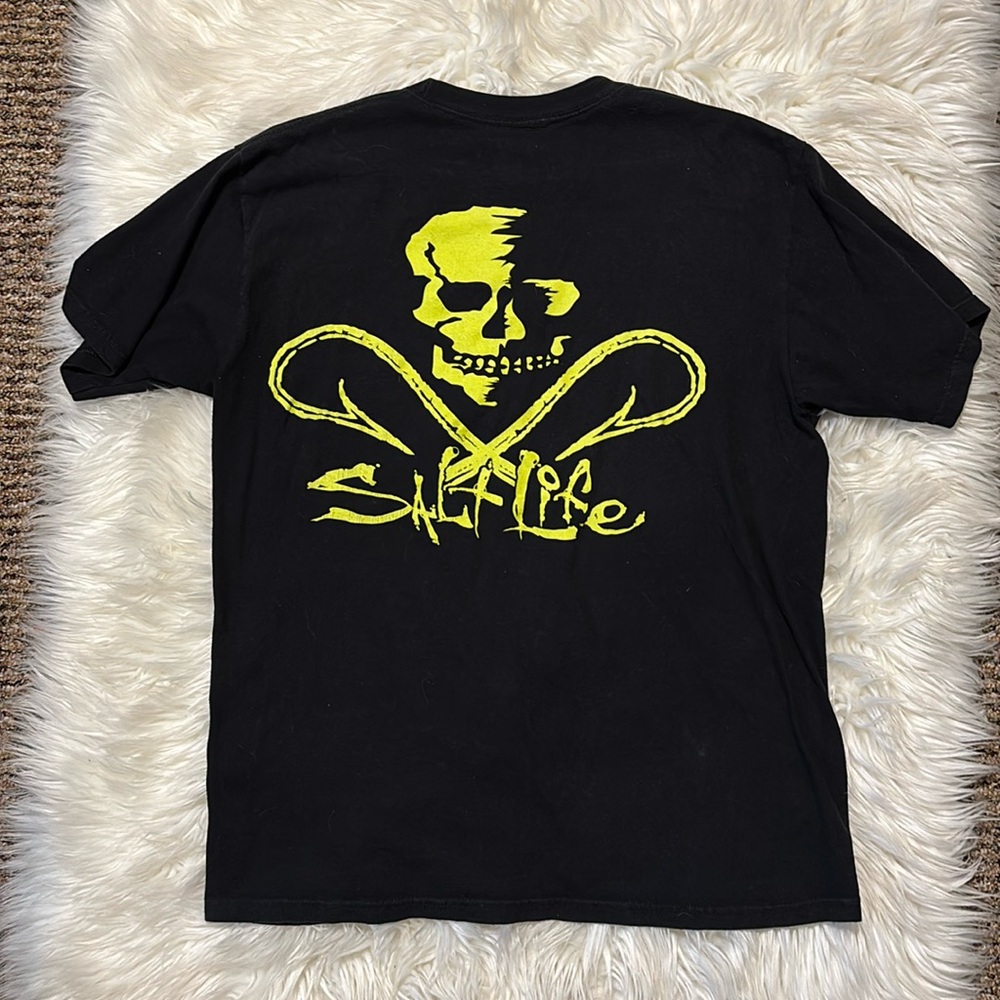 5 for $25🎈salt life pocket tshirt